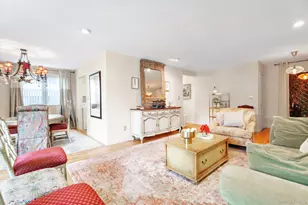 200 S Middle Neck Rd, Great Neck, NY 11021 - Photo 6