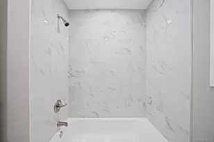 34 Hilliard Ave, Central Islip, NY 11722 - Photo 28