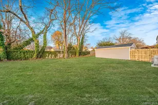 34 Hilliard Ave, Central Islip, NY 11722 - Photo 8