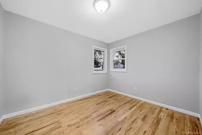 34 Hilliard Avenue, Central Islip, NY 11722 - Photo 22