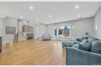 64 Hedgerow Lane, Jericho, NY 11753 - Photo 10