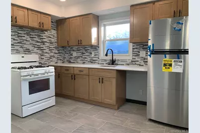 700 Tulip Avenue, Floral Park, NY 11001 - Photo 6