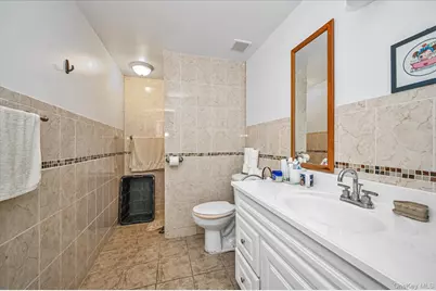 146-43 27th Avenue, Flushing, NY 11354 - Photo 22