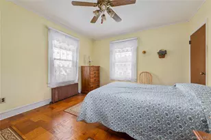 8-06 Clintonville St, Whitestone, NY 11357 - Photo 16