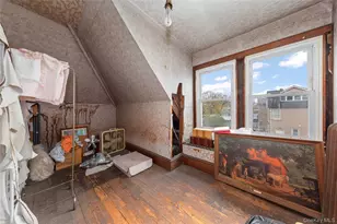 8-06 Clintonville St, Whitestone, NY 11357 - Photo 18