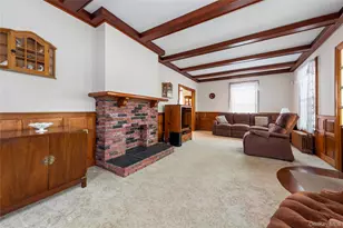 8-06 Clintonville St, Whitestone, NY 11357 - Photo 4