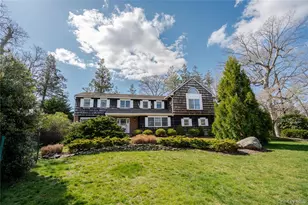 4 Josephine Ln, East Islip, NY 11730 - Photo 2