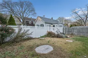13 Academy St, Patchogue, NY 11772 - Photo 2