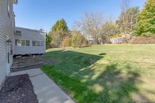 10 Brooker Dr, Newburgh, NY 12550 - Photo 28