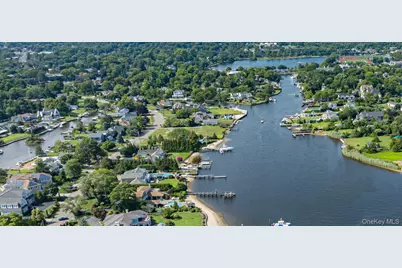 165 Peninsula Drive, Babylon, NY 11702 - Photo 38