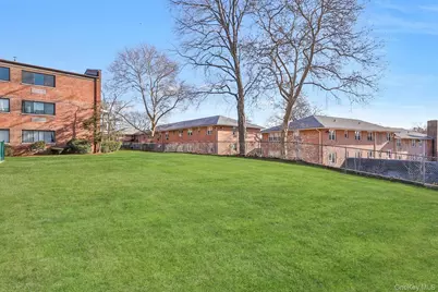 66 Crisfield Street #3Y, Yonkers, NY 10710 - Photo 26