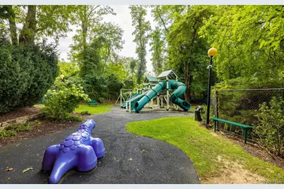 105 Glen Way, Syosset, NY 11791 - Photo 40