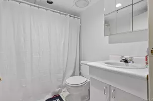 105 Glen Wy, Syosset, NY 11791 - Photo 26