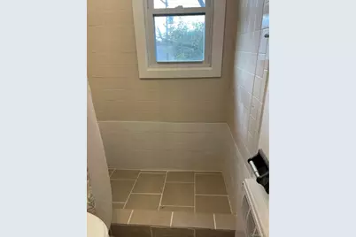 32 Winding Road, Hicksville, NY 11801 - Photo 10