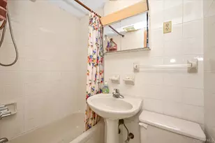 48-26 42nd St, Sunnyside, NY 11104 - Photo 16