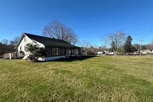 496 Bloomingburg Rd, Middletown, NY 10940 - Photo 2