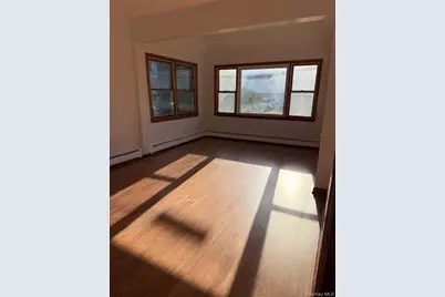 60 Cloverdale Avenue, White Plains, NY 10603 - Photo 16