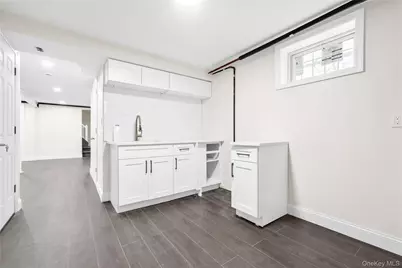 23319 118th Avenue, Jamaica, NY 11411 - Photo 16