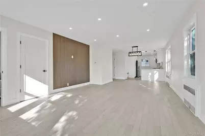 23319 118th Avenue, Jamaica, NY 11411 - Photo 4