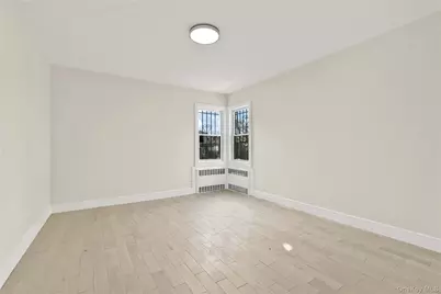23319 118th Avenue, Jamaica, NY 11411 - Photo 10