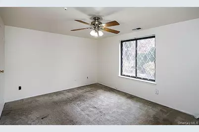 603 Blue Ridge Drive, Medford, NY 11763 - Photo 14