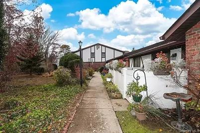 603 Blue Ridge Drive, Medford, NY 11763 - Photo 22