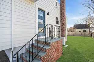 243 Lido Pkwy, Lindenhurst, NY 11757 - Photo 44