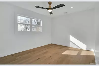 243 Lido Parkway, Lindenhurst, NY 11757 - Photo 30