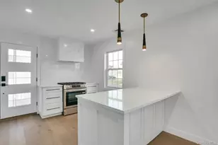 243 Lido Pkwy, Lindenhurst, NY 11757 - Photo 20