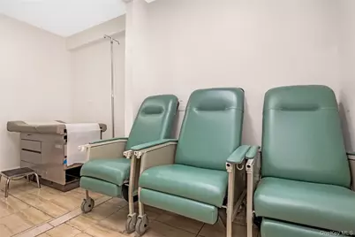 40-10 Forley Street, Elmhurst, NY 11373 - Photo 20