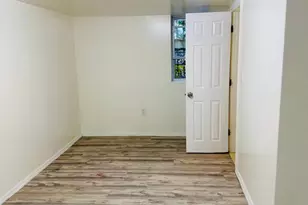 95-12 Woodhaven Ct, Ozone Park, NY 11416 - Photo 8