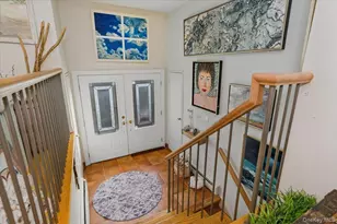 31 Regent Dr, Long Beach, NY 11561 - Photo 2