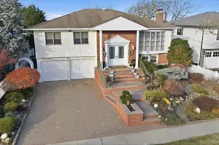 31 Regent Dr, Long Beach, NY 11561 - Photo 38