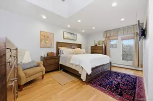 31 Regent Dr, Long Beach, NY 11561 - Photo 12