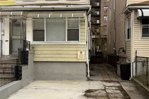 31-19 137th St, Flushing, NY 11354 - Photo 2