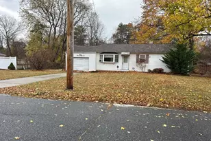 1119 Nugent Ave, Bay Shore, NY 11706 - Photo 2