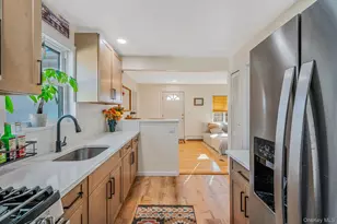 92 E John St, Lindenhurst, NY 11757 - Photo 10