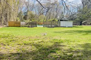 35 Mott Ln, Brookhaven, NY 11719 - Photo 28