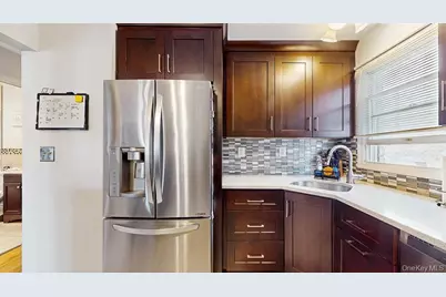 156-40 76th Street #2nd floor, Howard Beach, NY 11414 - Photo 8