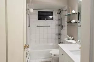 51 Deer Ln, Hicksville, NY 11801 - Photo 16