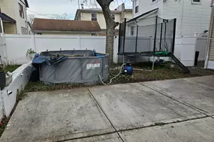 187-11 104th Ave, Saint Albans, NY 11412 - Photo 22