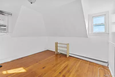 81 Fairground Avenue, Huntington Station, NY 11746 - Photo 12