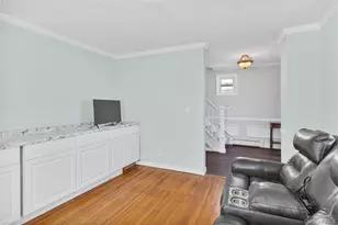 81 Fairground Ave, Huntington Station, NY 11746 - Photo 6