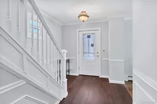 81 Fairground Ave, Huntington Station, NY 11746 - Photo 2