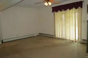 113 Abbey Ln, Levittown, NY 11756 - Photo 6