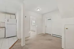 174 Mills Pond Rd, Saint James, NY 11780 - Photo 2