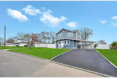 15 Duane Drive, Ronkonkoma, NY 11779 - Photo 1