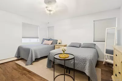 318 E Olive Street #Upper, Long Beach, NY 11561 - Photo 8