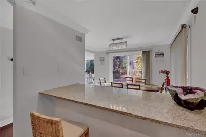 165 Tara Drive, Roslyn, NY 11576 - Photo 10