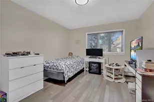 165 Tara Dr, Roslyn, NY 11576 - Photo 20